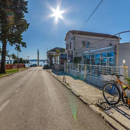 Apartments Stay Lägenhet *